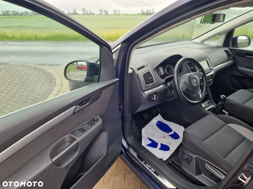 Volkswagen Sharan 2.0 TDI BlueMotion Technology Life - 16