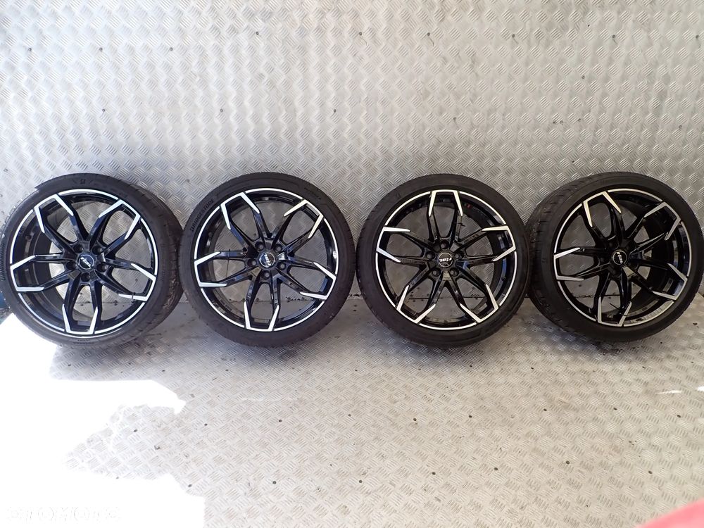 KOŁA FELGI ALUMINIOWE MERCEDES AUDI VW  8JX19  ET 45  5X112  BRAK OPON WIDOCZNYCH NA ZDJECIU - 1