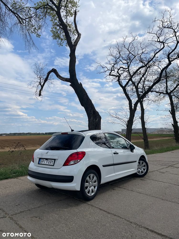 Peugeot 207 1.4 HDi Presence - 3