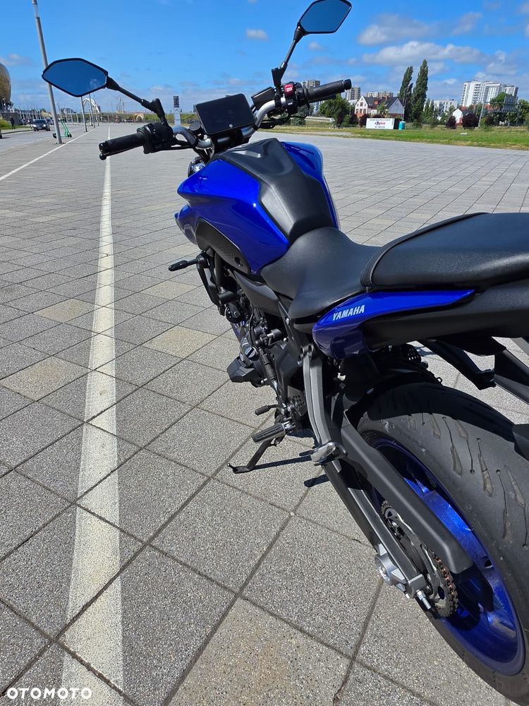 Yamaha MT - 5