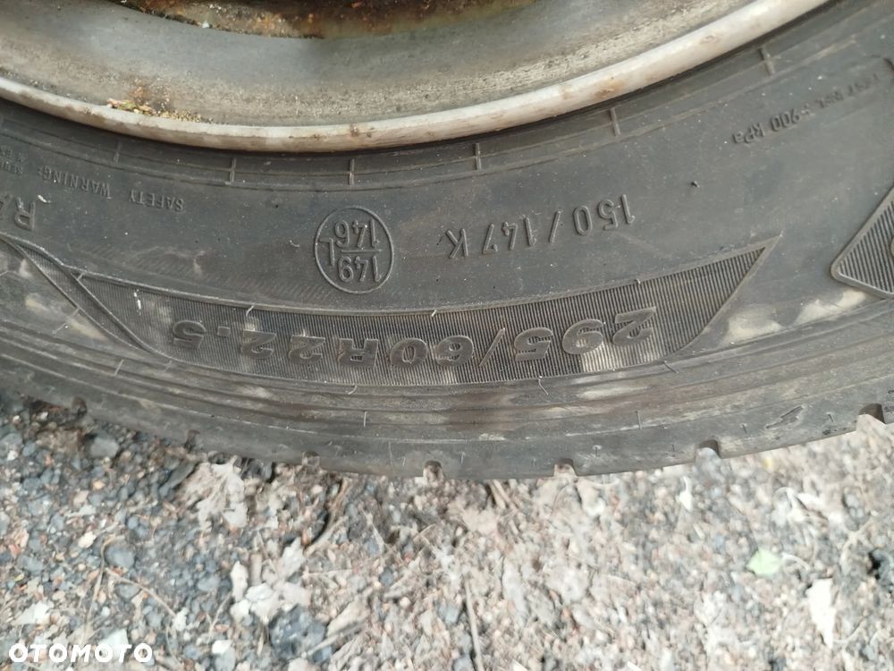 295/6022.5 Goodyear Fuelmax D 2x90% bieżnika z felgą be napraw. - 12