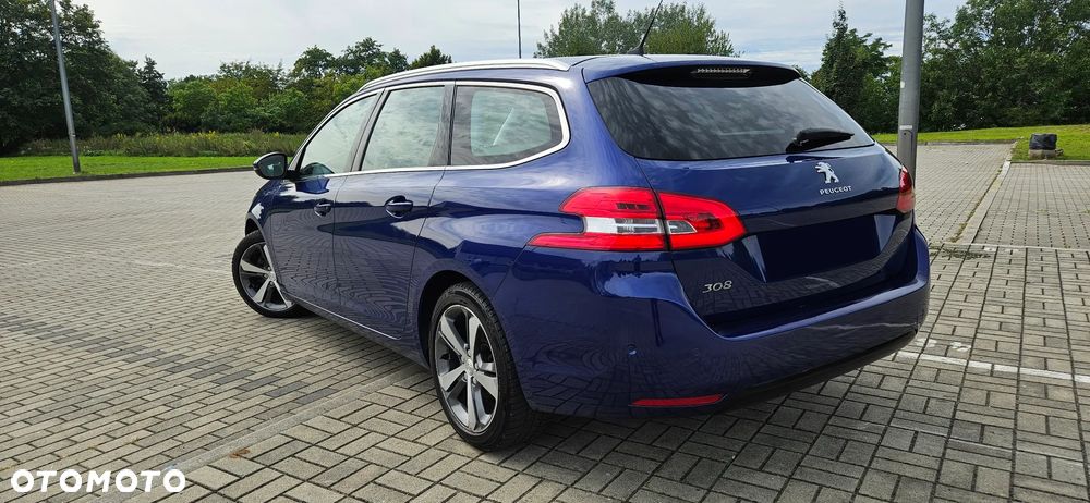 Peugeot 308 2018 photo 3