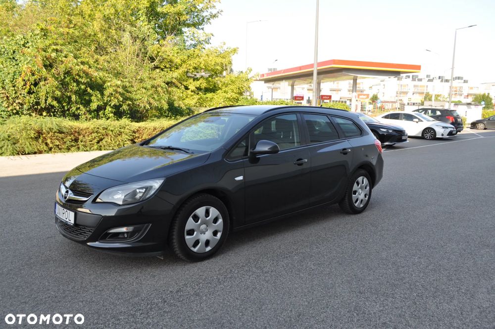 Opel Astra 1.4 Turbo Automatik Exklusiv - 2