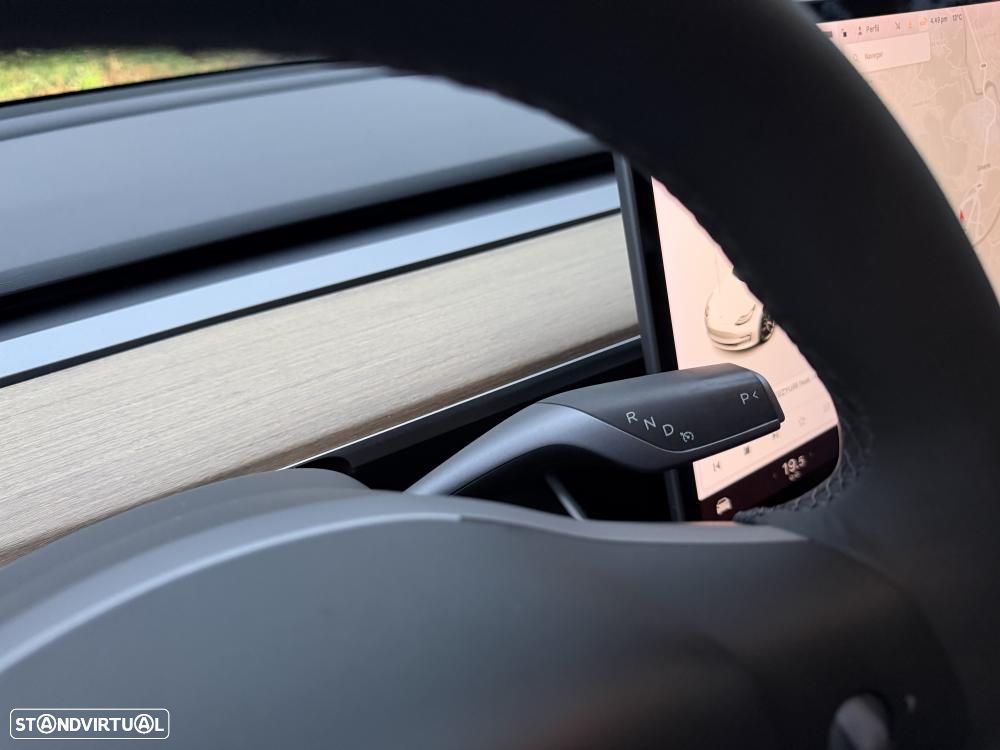 Tesla Model 3 Performance Dual Motor AWD - 21