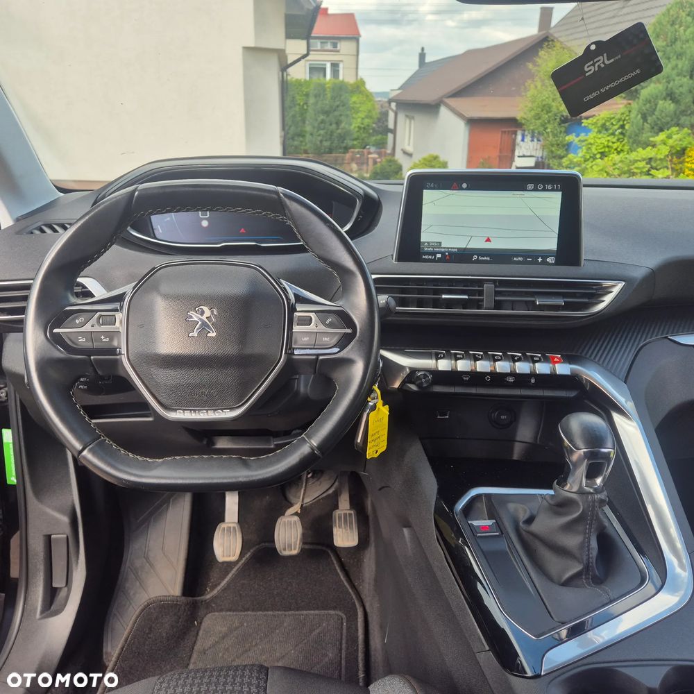 Peugeot 3008 PureTech 130 Stop & Start GPF Allure - 14