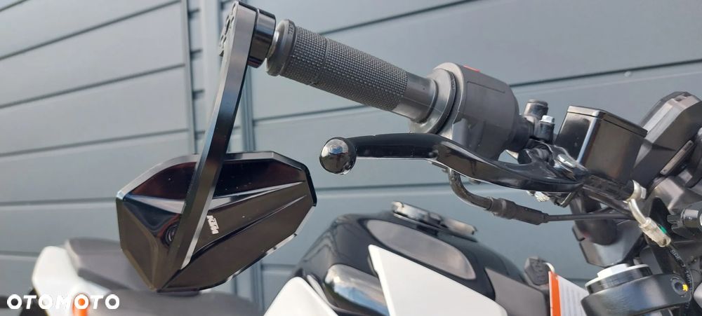 KTM Duke 125 - 33