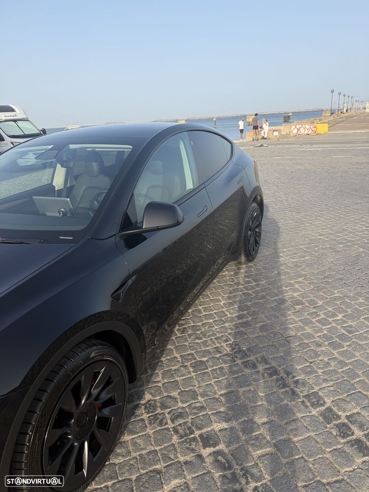 Tesla Model Y Long Range Tração Integral - 2