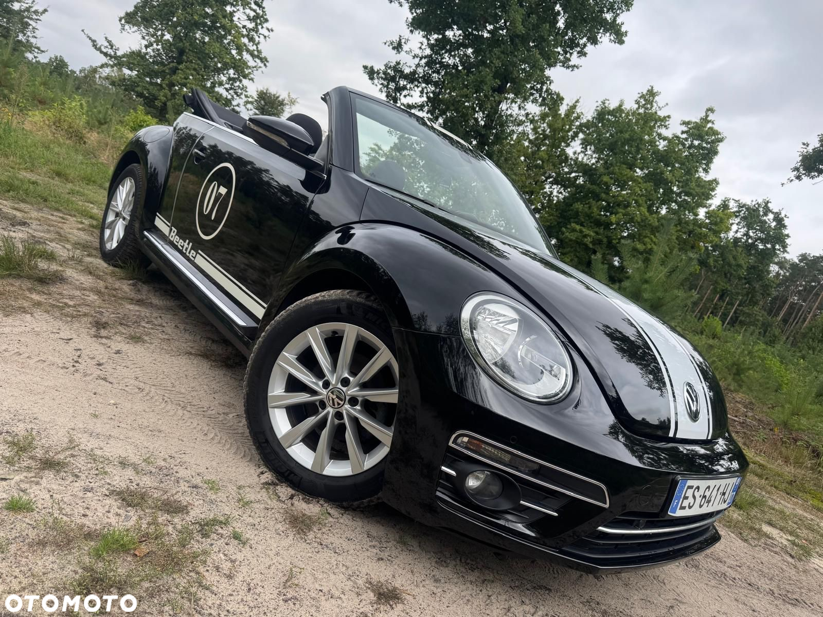 Volkswagen Beetle The Cabriolet 2.0 TDI BlueMotion Technology Design - 5