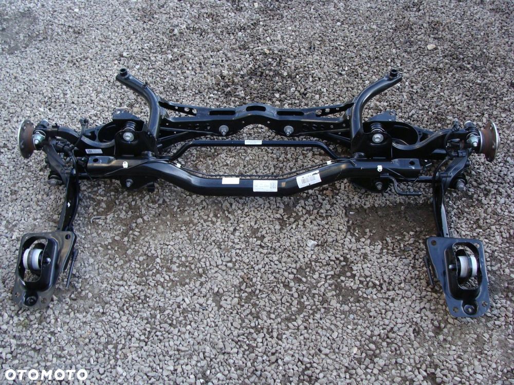 belka oś tylna zawieszenie vw golf viii 8 gti 2024r 5h0500039a - 2