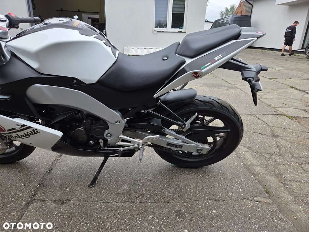 Malaguti RST 125 - 8