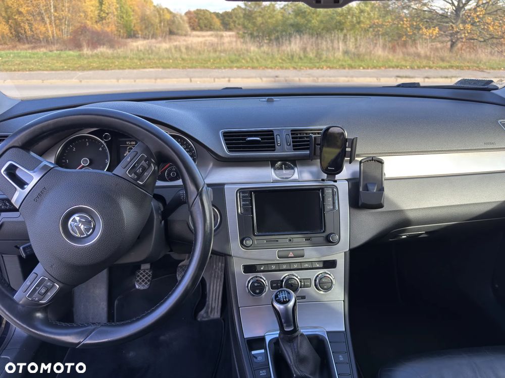 Volkswagen Passat 2.0 TDI Highline - 6