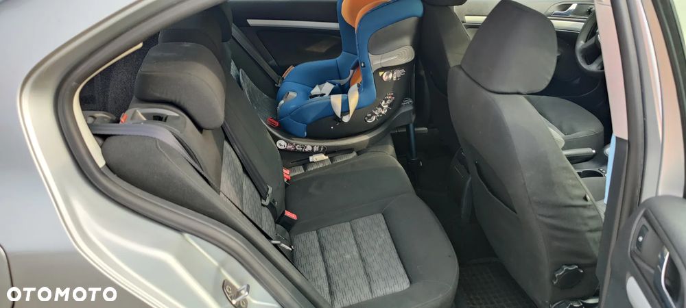 Skoda Octavia 1.6 TDI Ambiente - 7