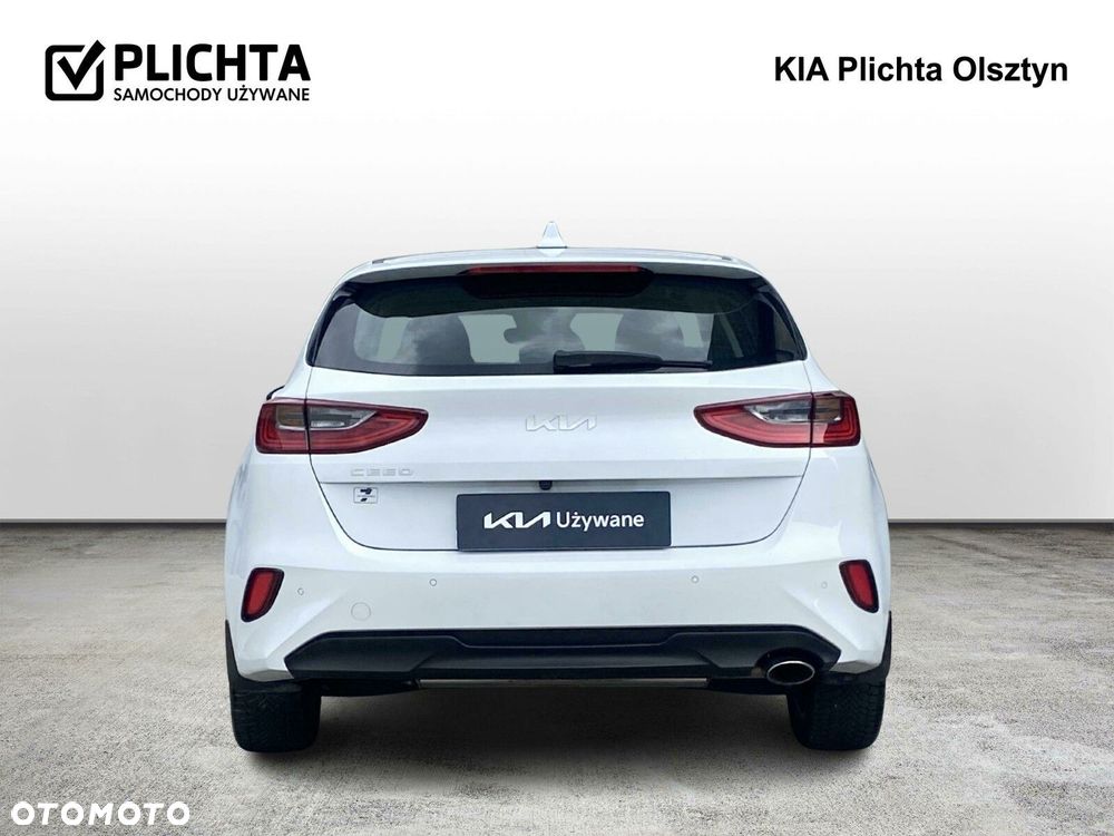 Kia Ceed - 4
