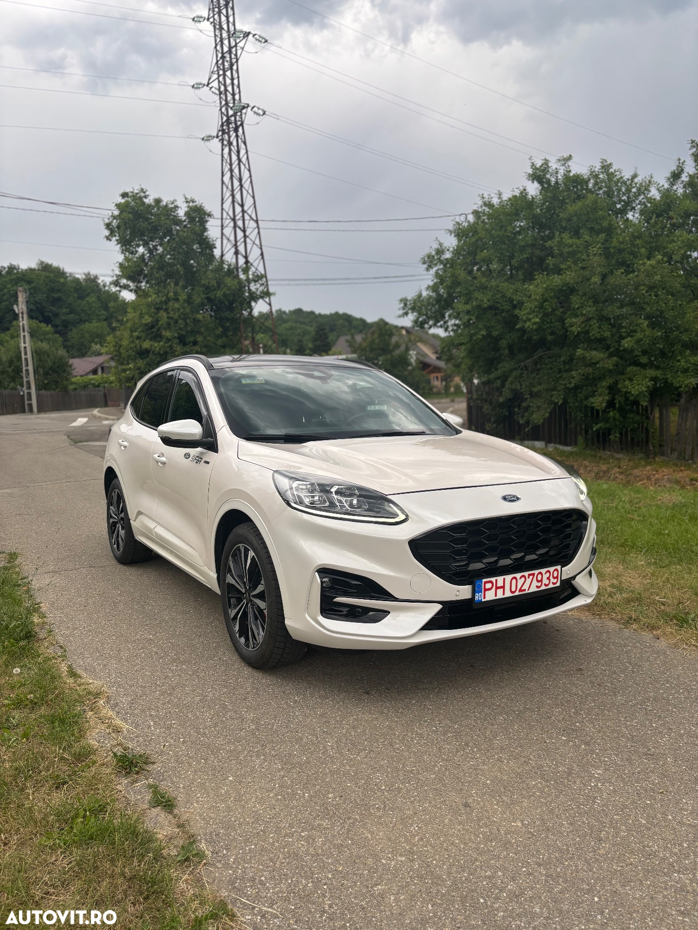 Ford Kuga 2.5 Duratec FWD PHEV ST-Line X - 6
