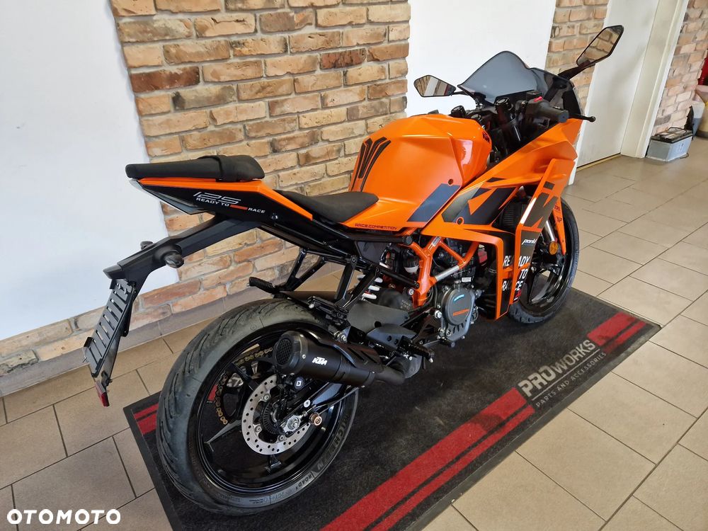 KTM RC 125 - 3