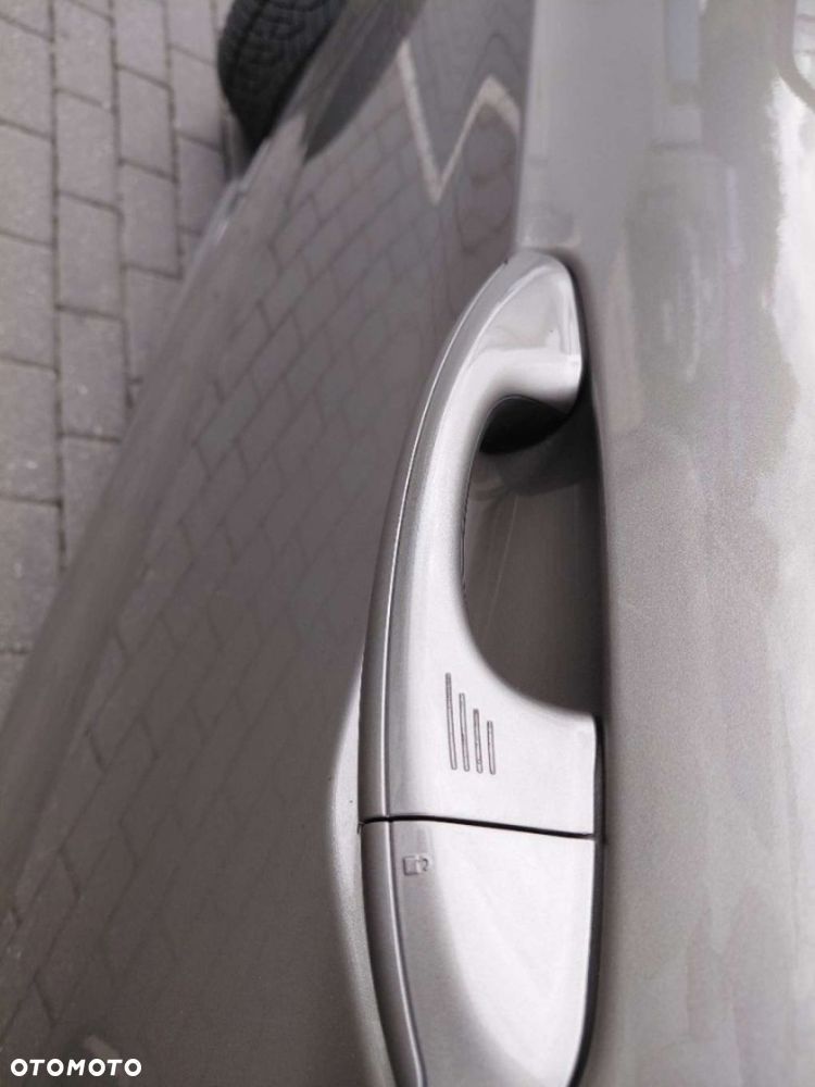 Ford S-Max - 10