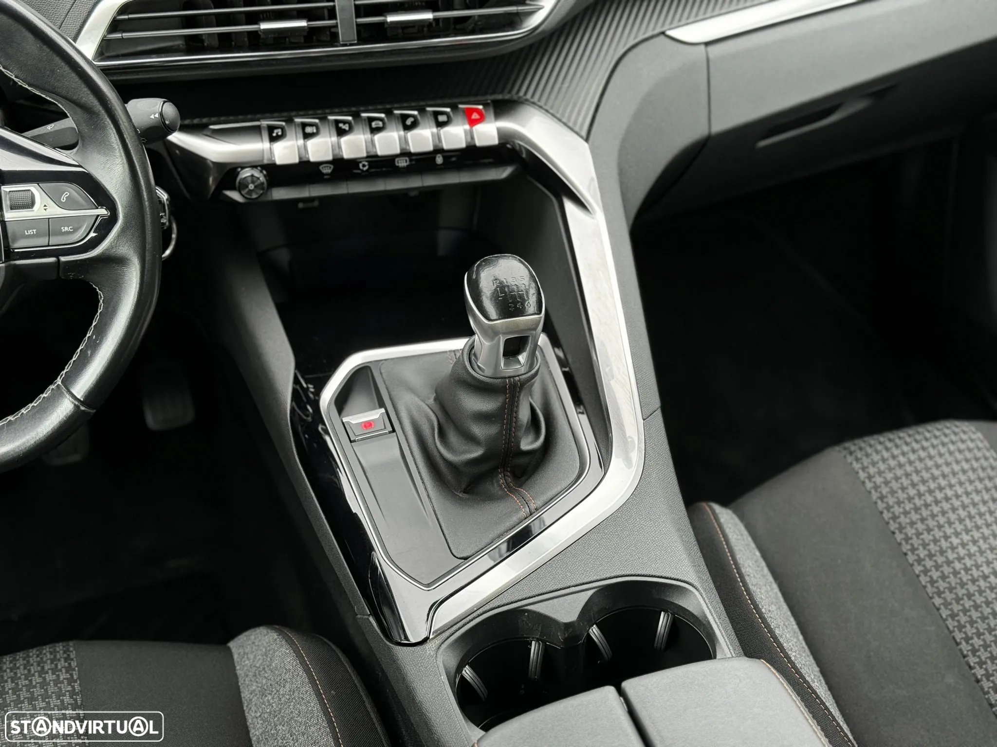 Peugeot 5008 1.5 BlueHDi Active - 28