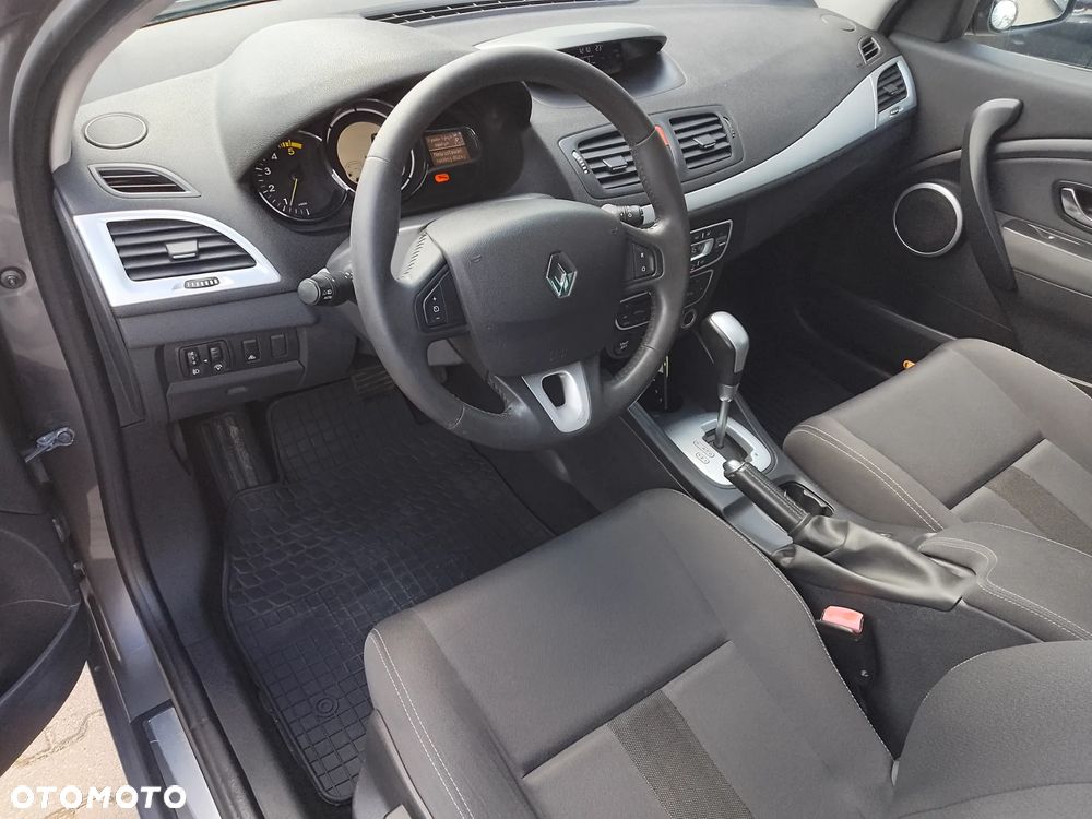 Renault Megane - 13