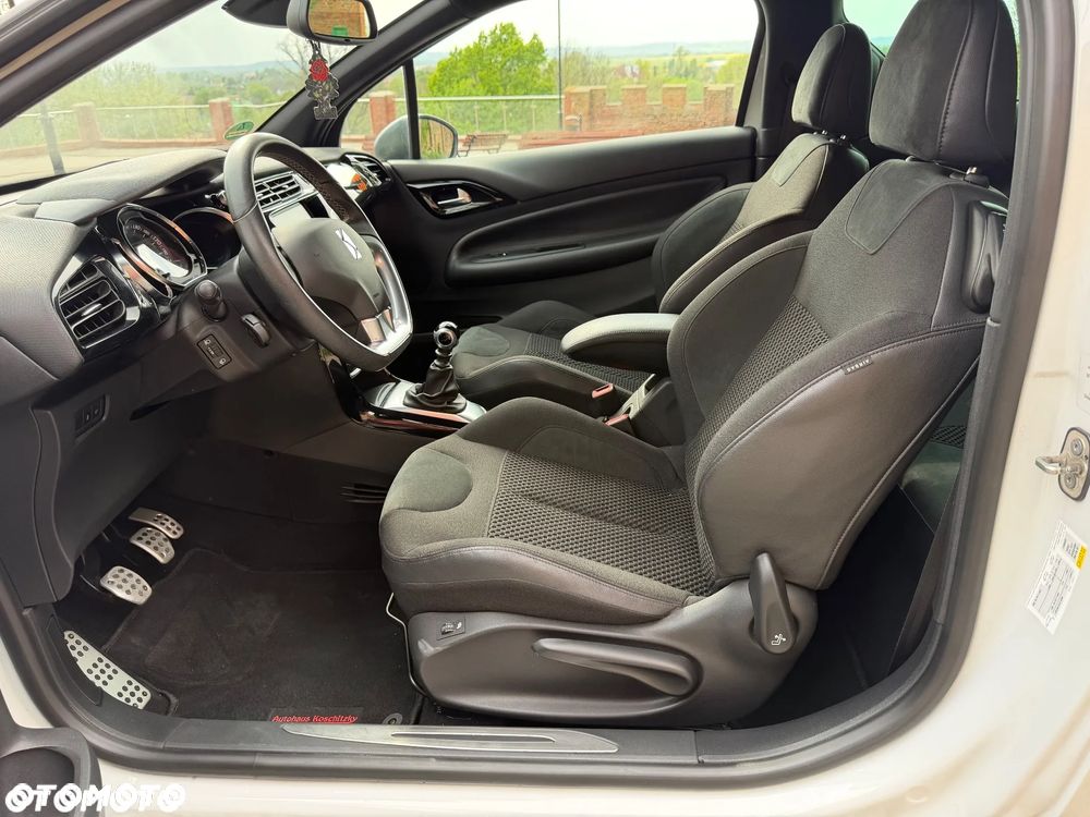 DS Automobiles DS 3 - 11