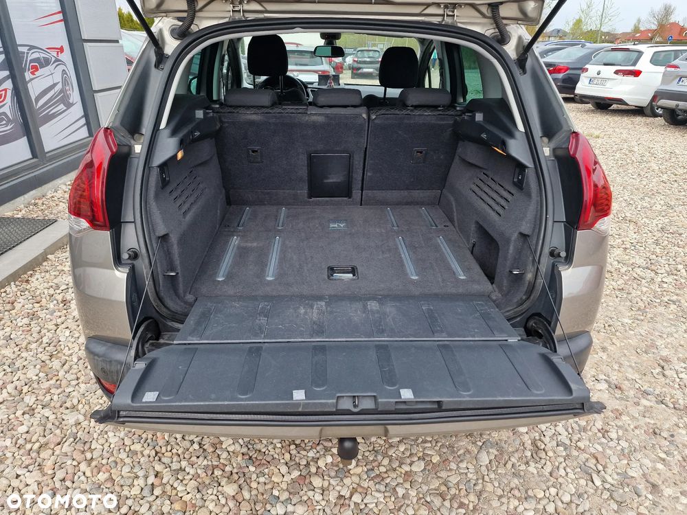 Peugeot 3008 - 19