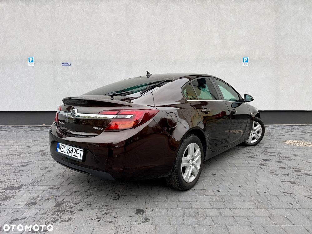 Opel Insignia 1.6 T Cosmo - 3