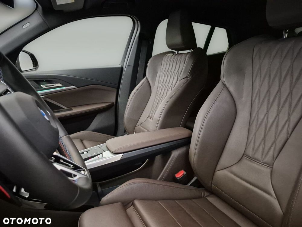 BMW X2 - 13
