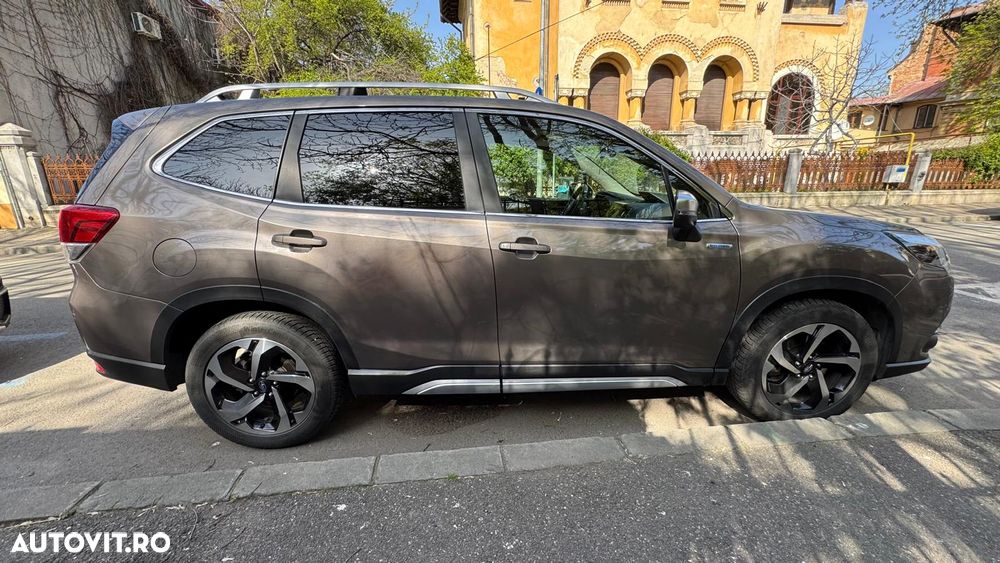 Subaru Forester 2.0 e-Boxer MHEV LinearTronic Premium - 10