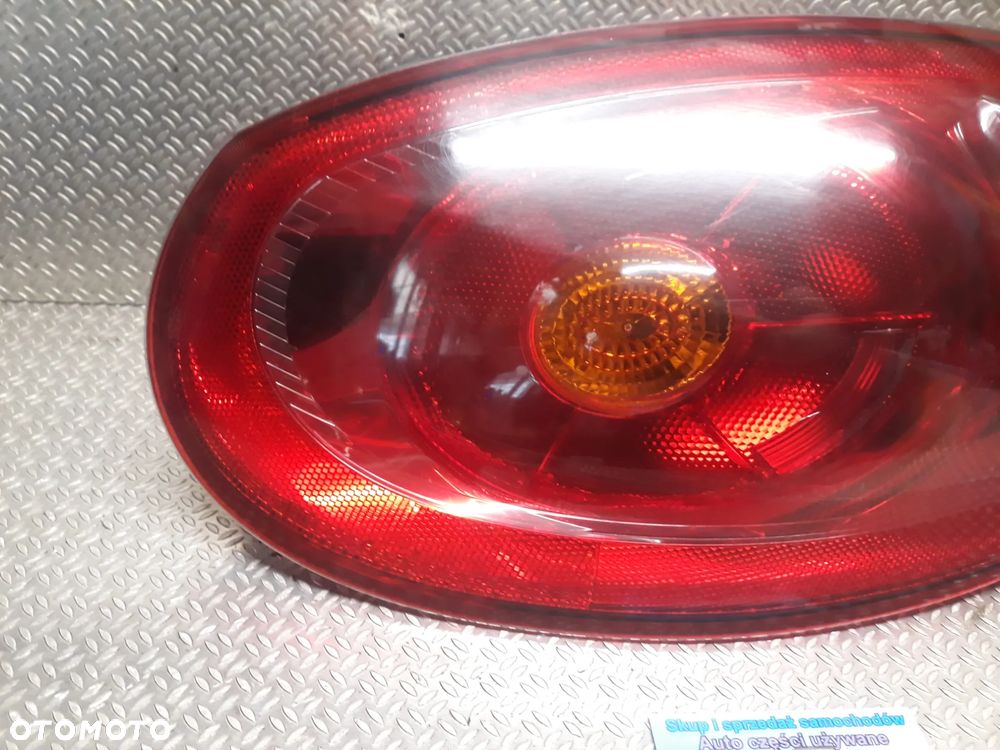 LAMPA PRAWY TYŁ FIAT BRAVO II HB 51757542 - 2