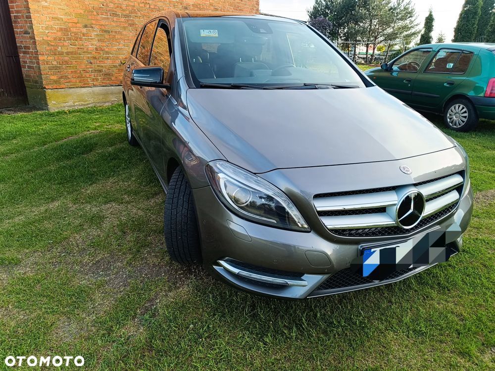 Mercedes-Benz Klasa B 220 4Matic 7G-DCT - 11