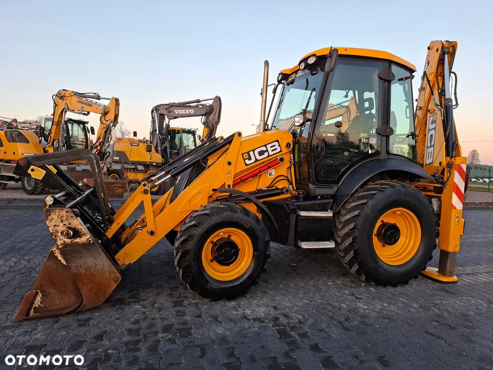JCB 3CX Contractor Rok 2018 - 1