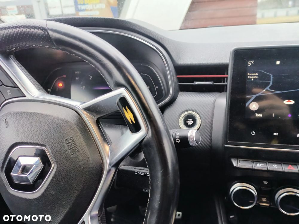 Renault Clio BLUE dCi 115 BUSINESS EDITION - 12