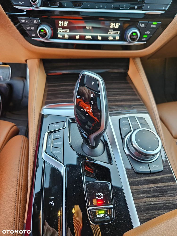 BMW Seria 5 530i - 15