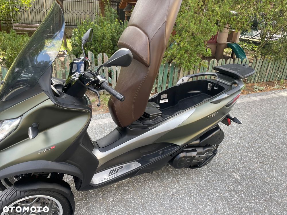 Piaggio MP-3 - 14