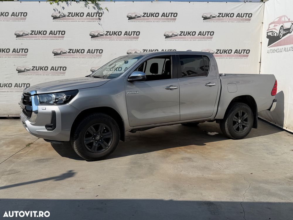 Toyota Hilux 2.4D 150CP 4x4 Double Cab 6MT Style - 3