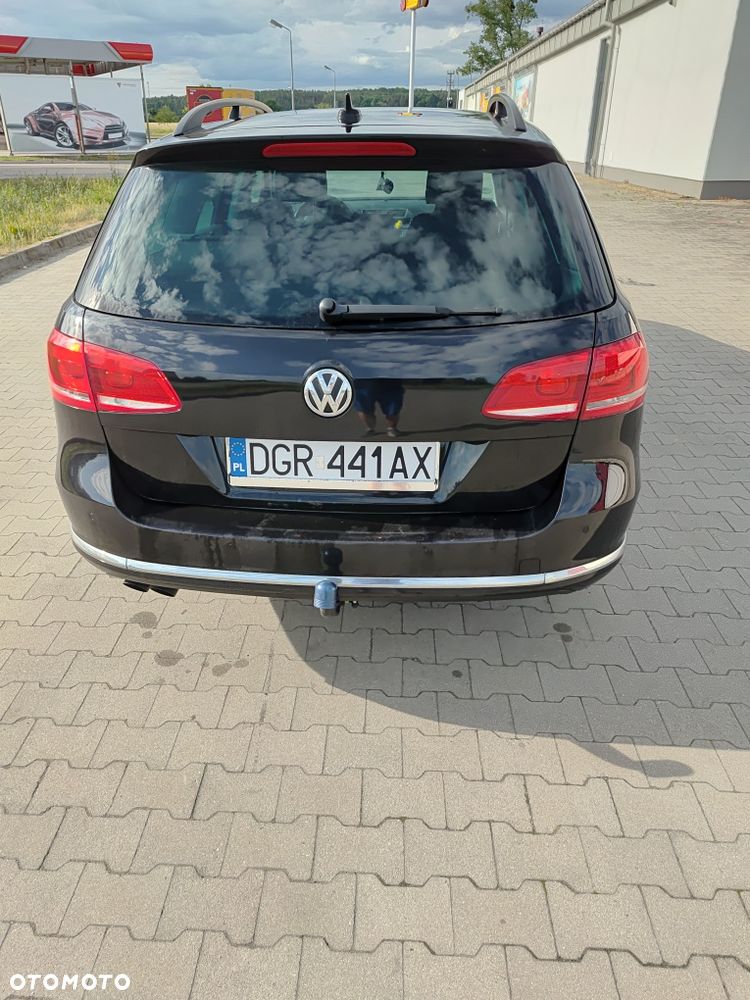 Volkswagen Passat - 8