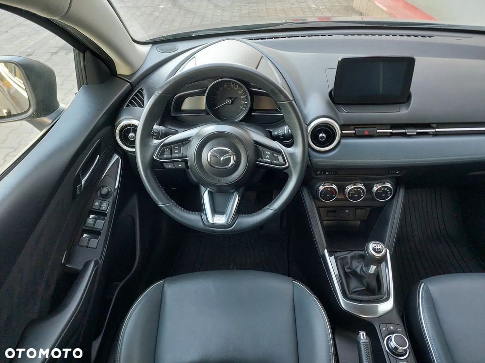 Mazda 2 - 17