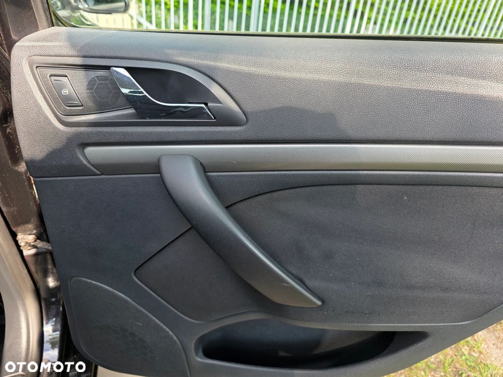 Skoda Octavia 2.0 TDI Ambiente - 26