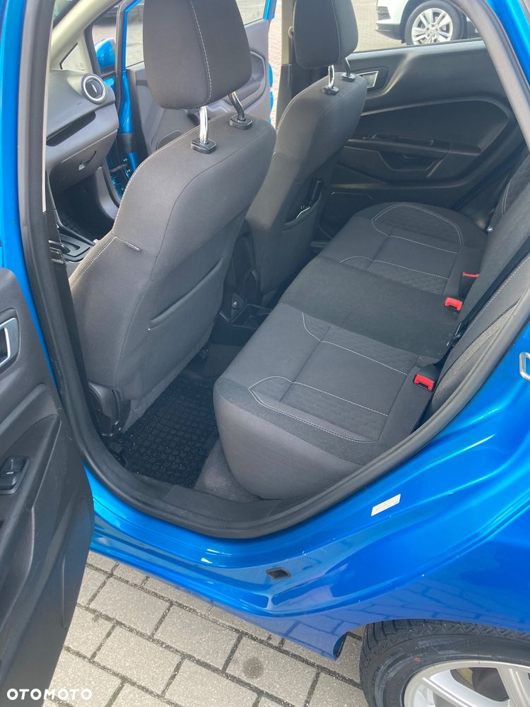 Ford Fiesta - 13