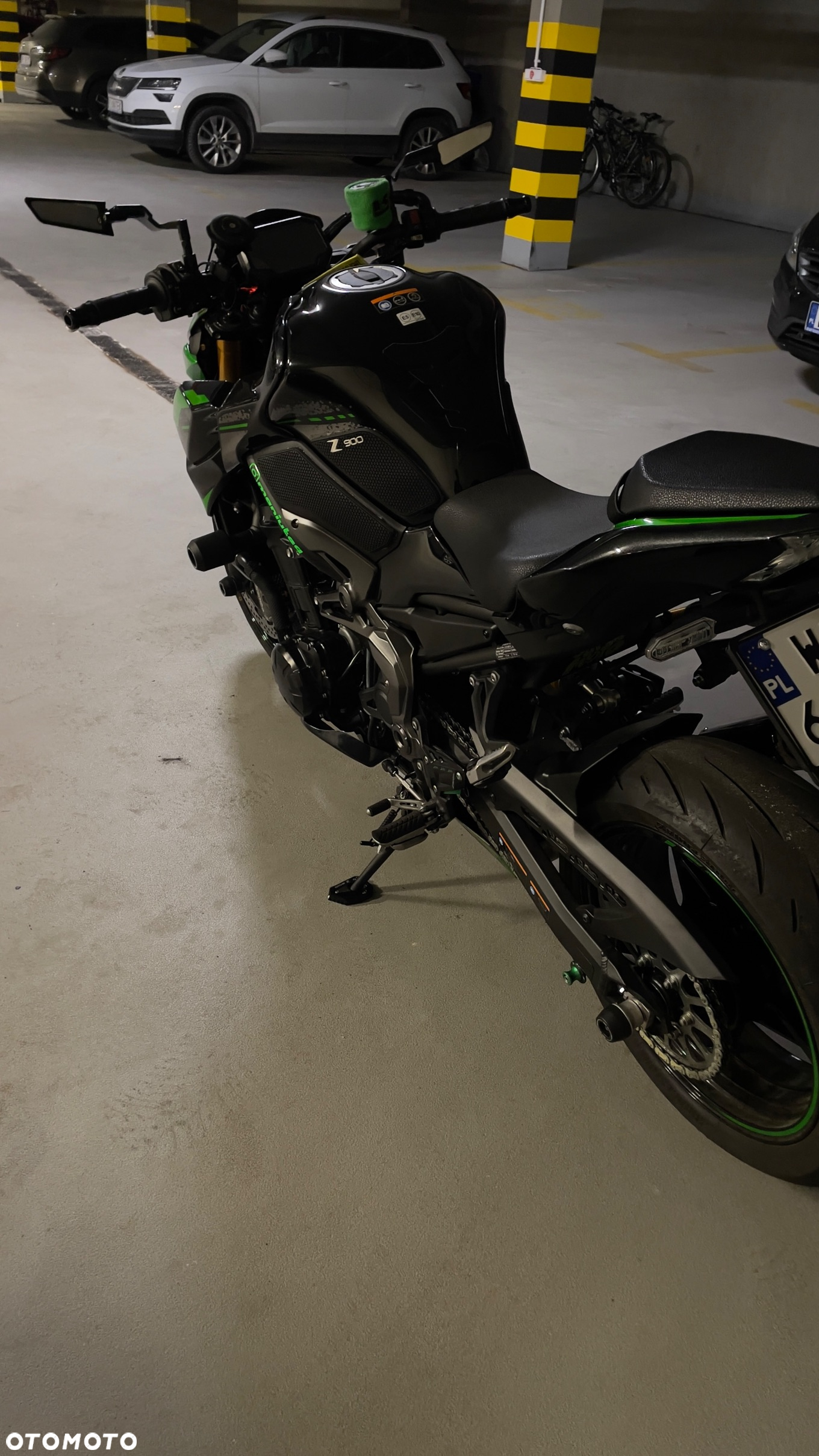 Kawasaki Z 900 - 10