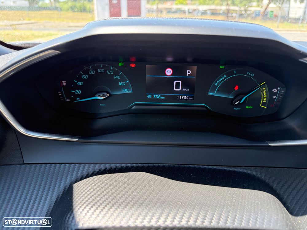 Peugeot e-2008 - 1