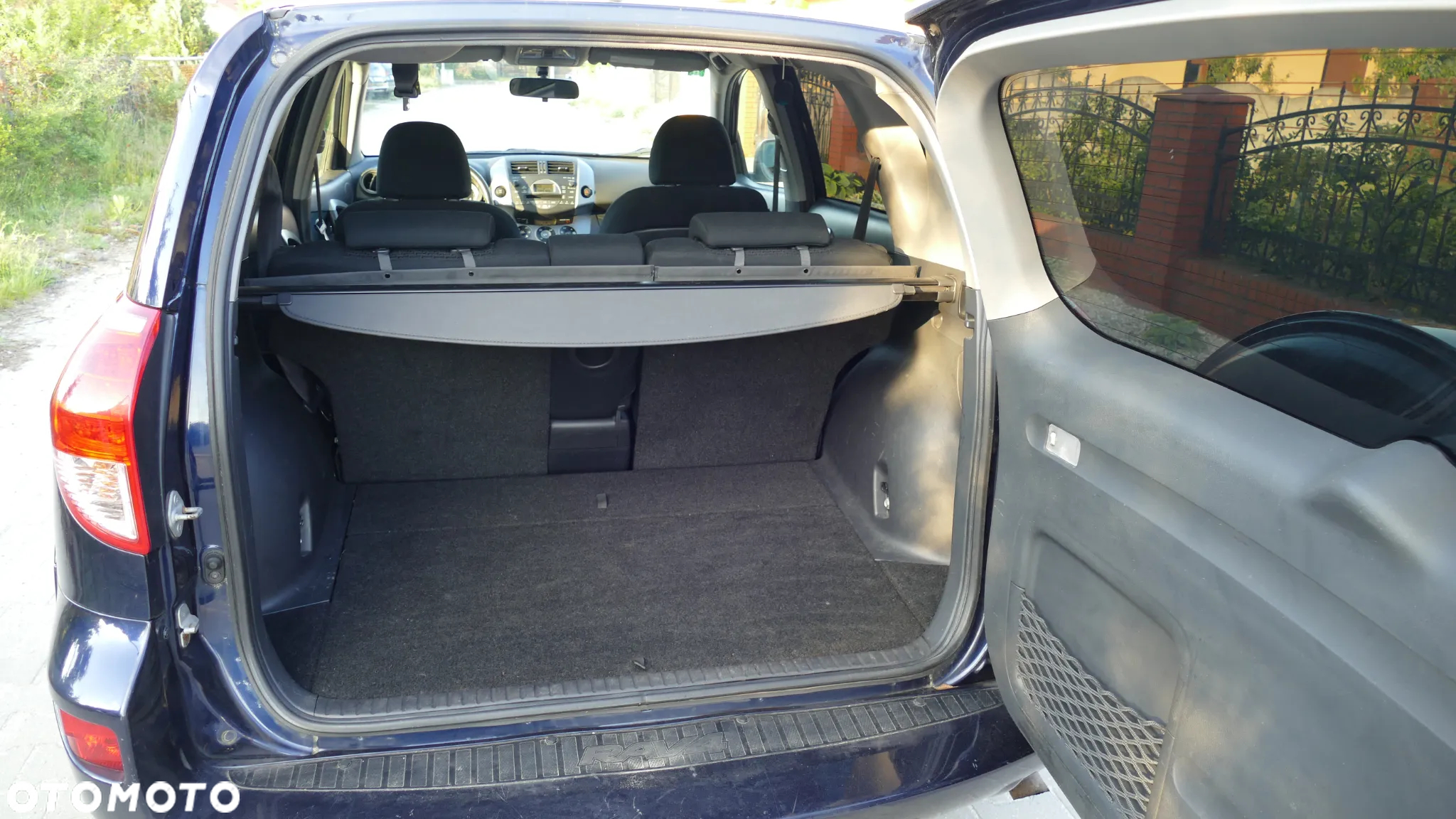 Toyota RAV4 2.2 D-CAT X Platinium - 6