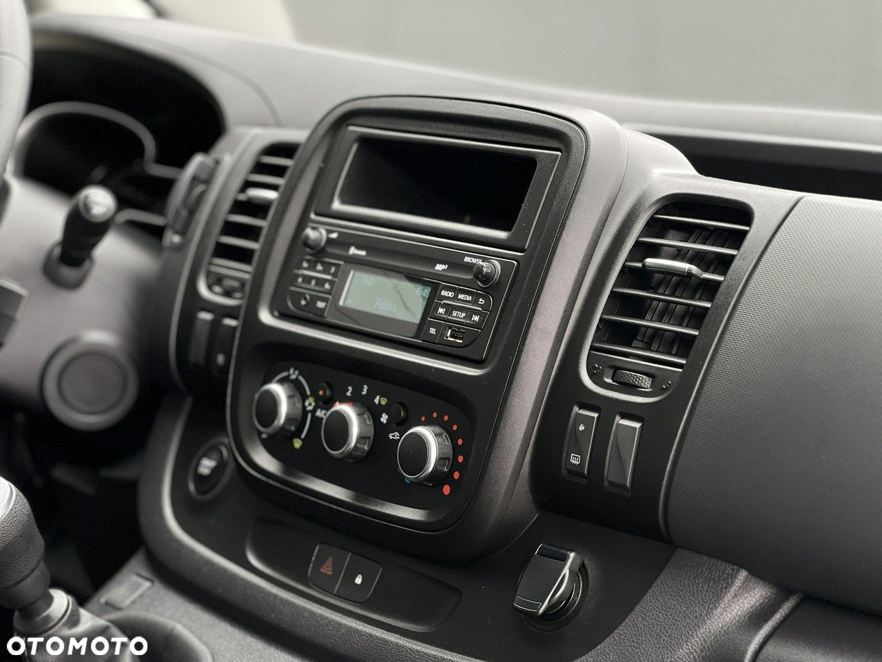 Renault Trafic - 29