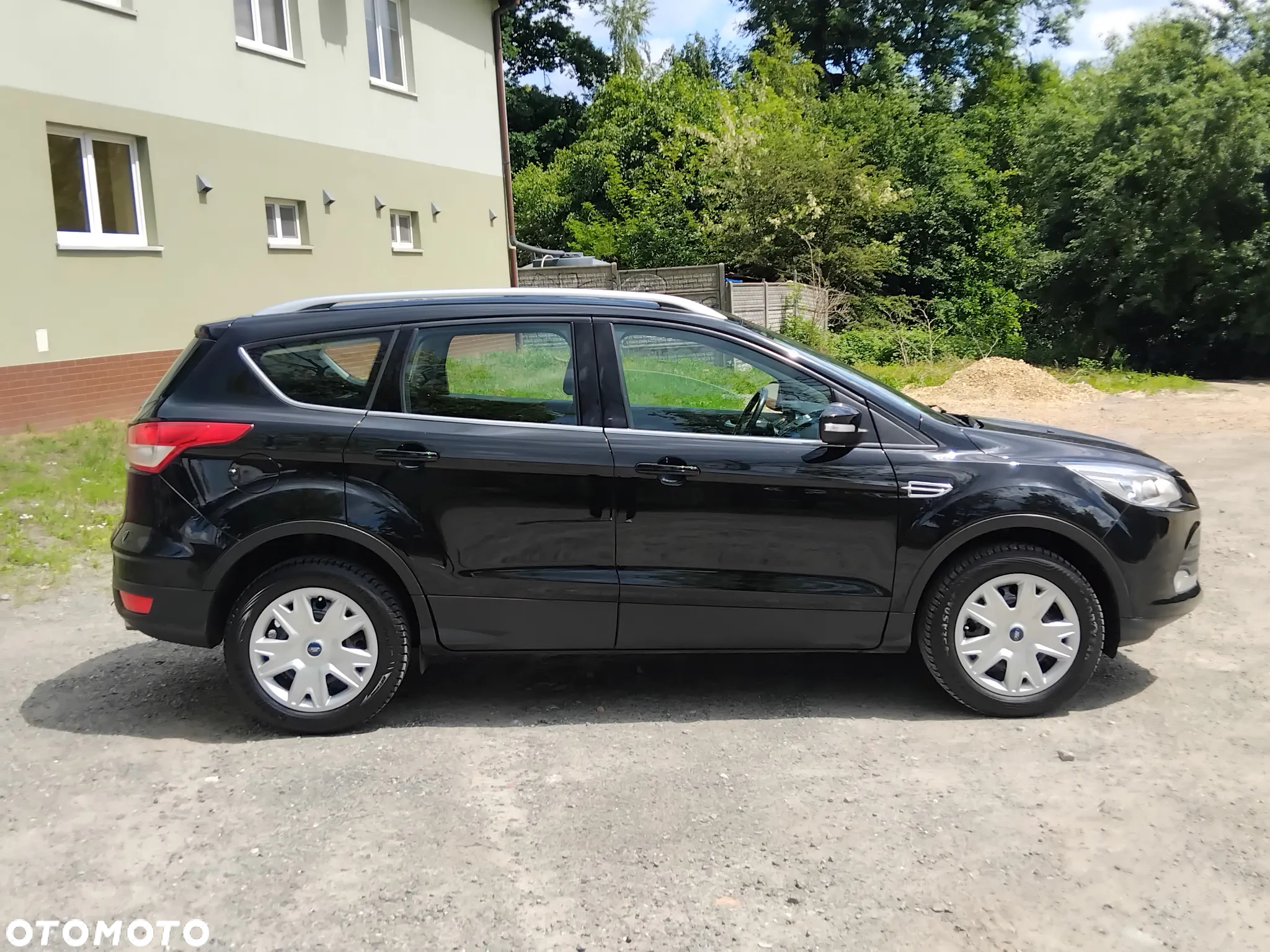 Ford Kuga - 4