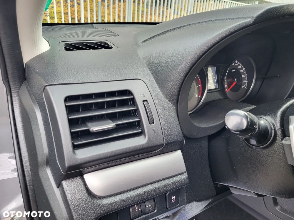 Subaru Forester 2.0i Comfort Lineartronic - 6
