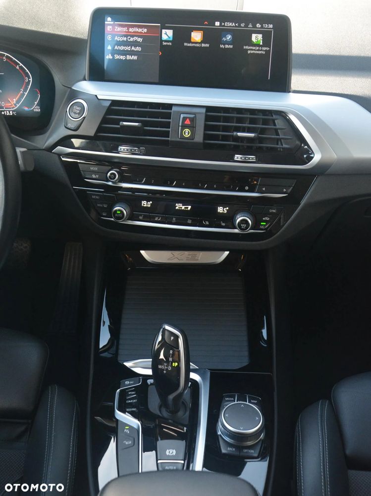 BMW X3 xDrive20i Advantage sport - 8