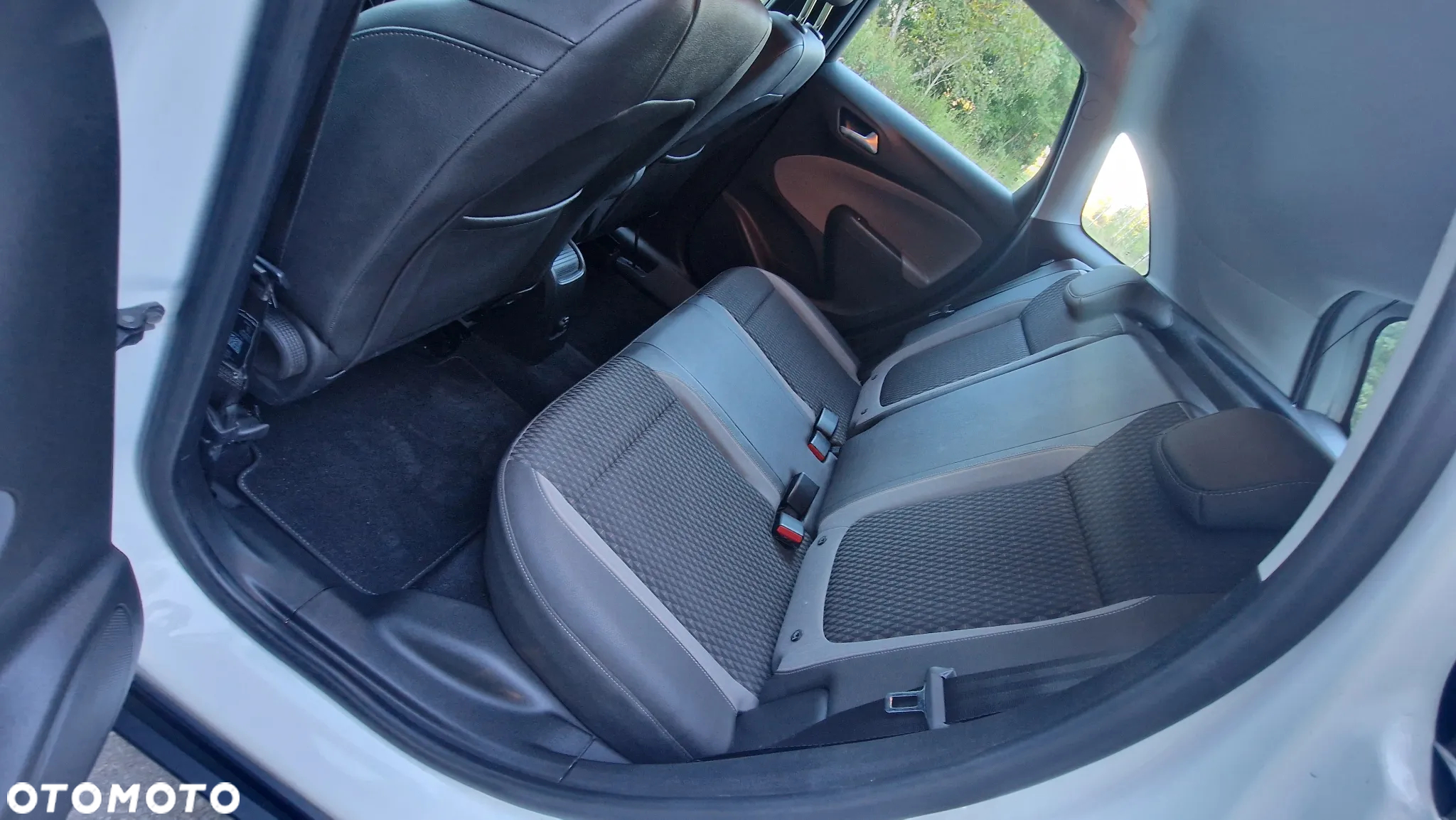 Opel Crossland X 1.2 Start/Stop Limited Edition - 12