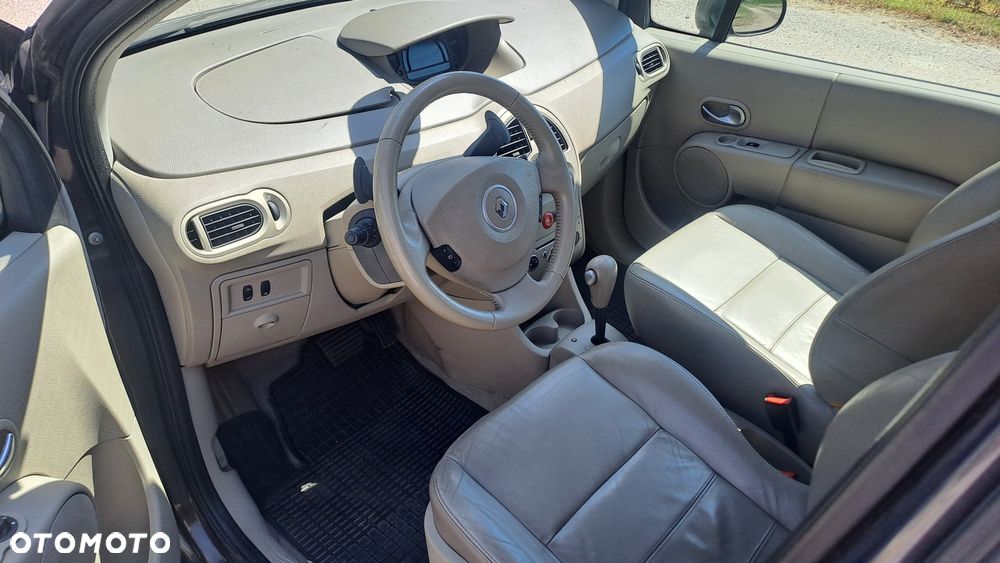Renault Modus - 5