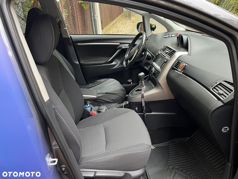 Toyota Verso - 7