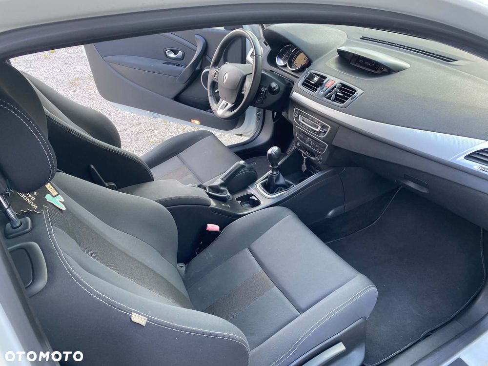 Renault Megane 1.6 16V Dynamique - 10