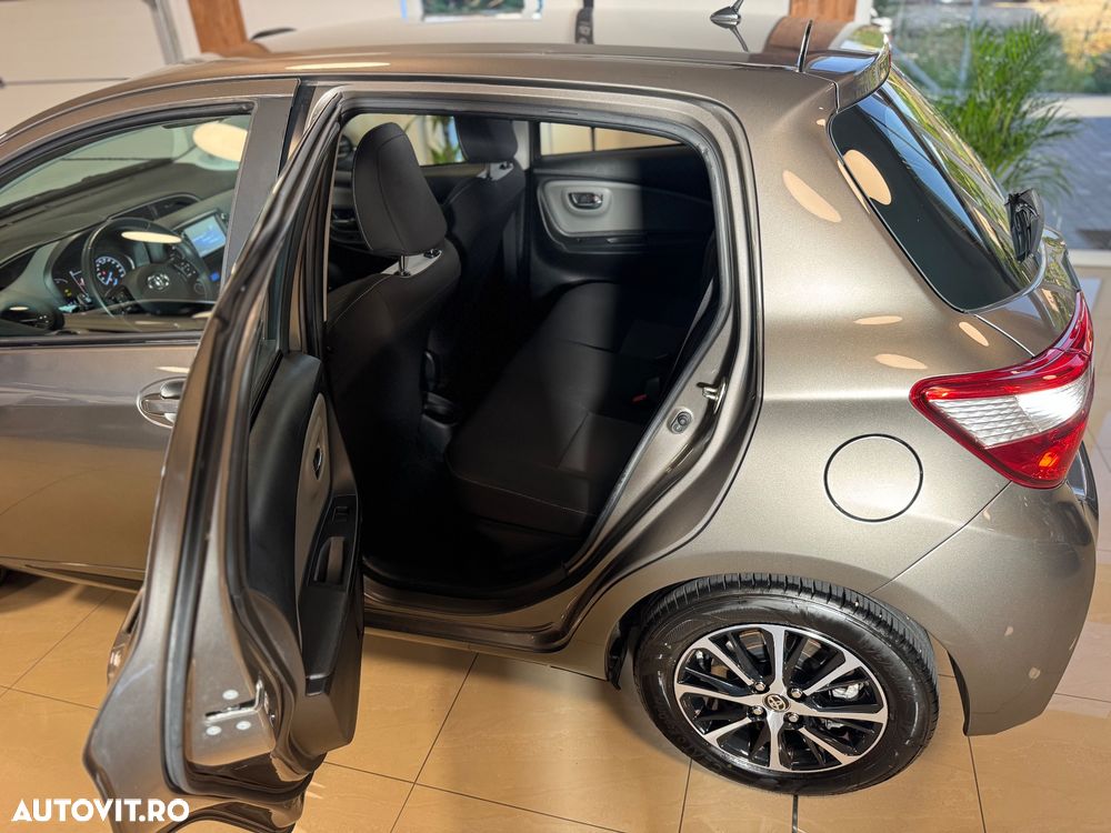 Toyota Yaris 1.5 VVT-i Style - 9